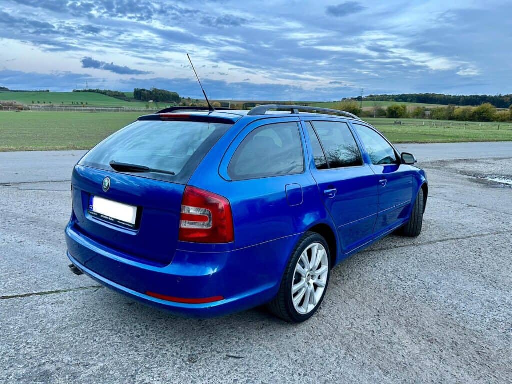 ŠKODA OCTAVIA 2 COMBI RS 2,0 TFSI