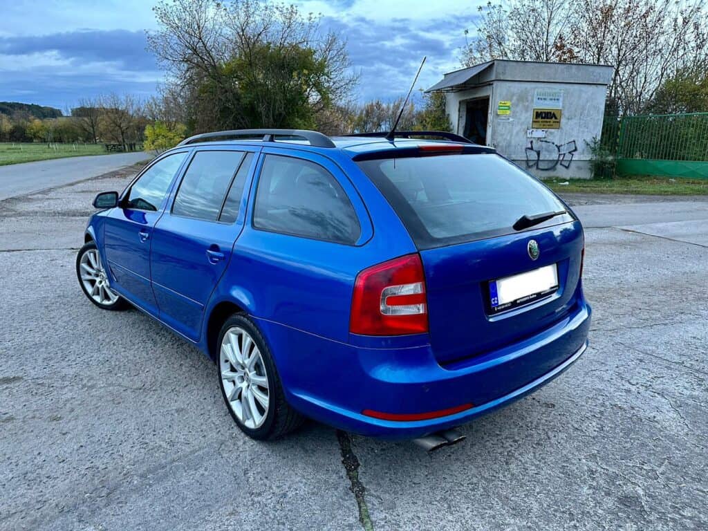 ŠKODA OCTAVIA 2 COMBI RS 2,0 TFSI
