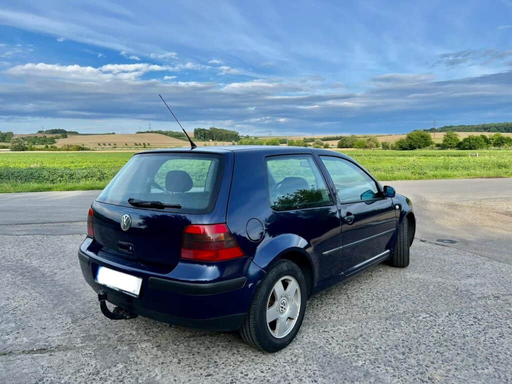 VOLKSWAGEN GOLF 4 1,4 hatchback